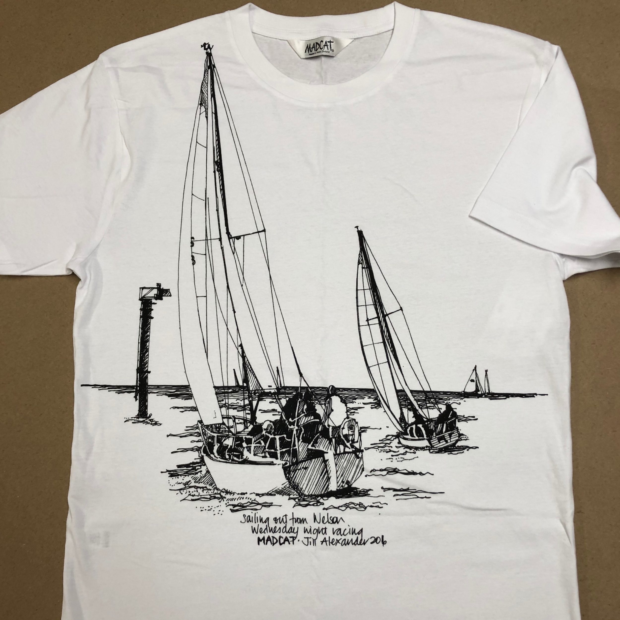 Sailing boat T shirt in white, size medium.